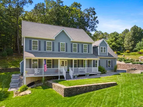 490 Three Mile Rd, Glastonbury, CT 06033