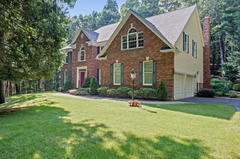 281 Stanley Dr, Glastonbury, CT 06033