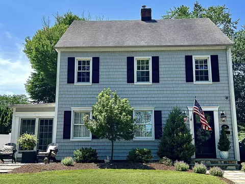 159 Brightwood Ave, Stratford, CT 06614