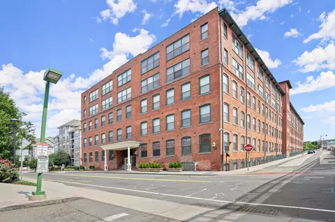 145 Canal St #411, Shelton, CT 06484