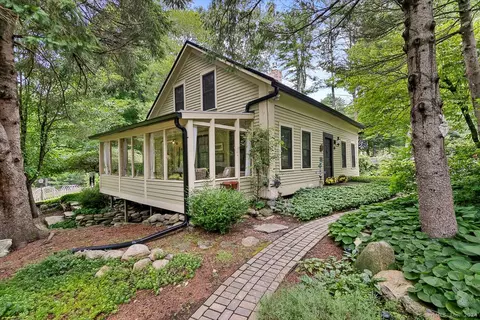 60 Fitzgerald Rd, Brooklyn, CT 06234