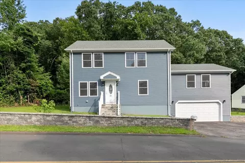 281 Fairfax St, West Haven, CT 06516