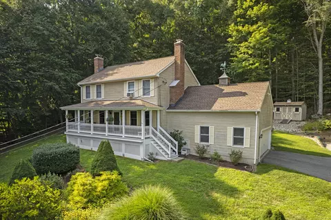 877 Norwich Ave, Colchester, CT 06415