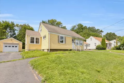139 Howe Rd, New Britain, CT 06053