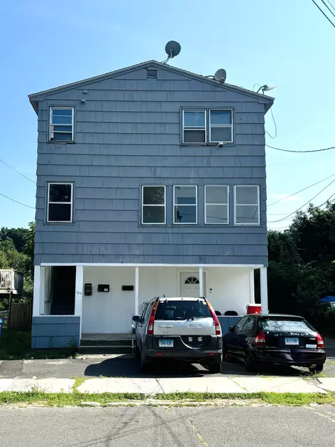 74 Locust St, Bristol, CT 06010