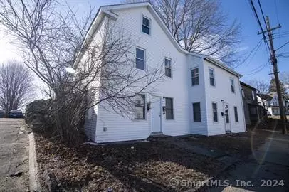 22 Mechanic St, Griswold, CT 06351