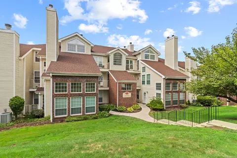 128 Carriage Crossing Ln #128, Middletown, CT 06457