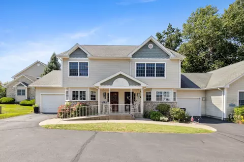 301 Kebalo Ln #301, South Windsor, CT 06074