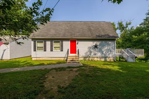 30 Kenyon Rd, Hampton, CT 06247