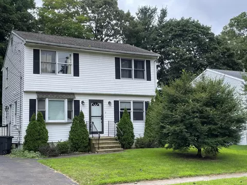7 Buell St, North Haven, CT 06473