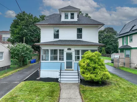 818 Washington Ave, West Haven, CT 06516