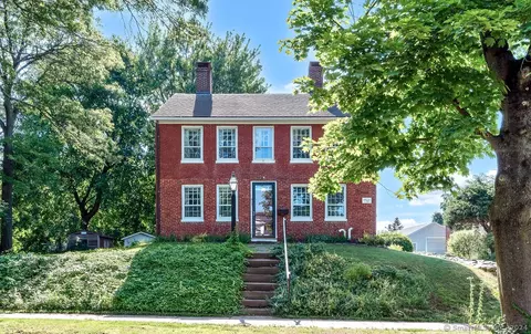 517 Wolcott Hill Rd, Wethersfield, CT 06109