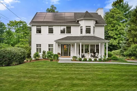 462 Main St, New Canaan, CT 06840