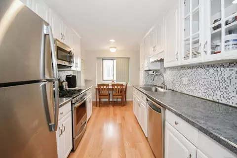 58 Wedgewood Rd #C, Stratford, CT 06614