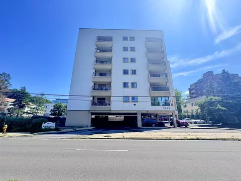 1633 Washington Blvd #3E, Stamford, CT 06902