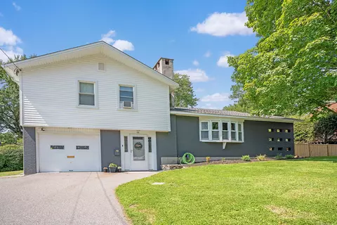 39 Harpswell St, Torrington, CT 06790