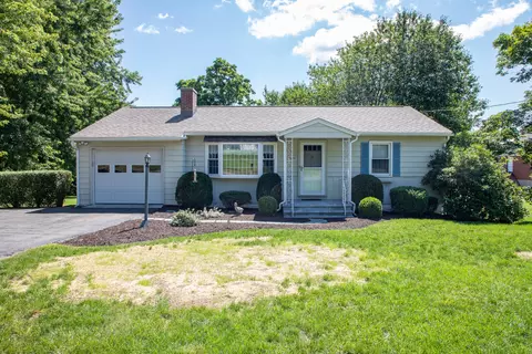 3010 N Main St, Waterbury, CT 06704