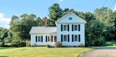 1139 Neipsic Rd, Glastonbury, CT 06033