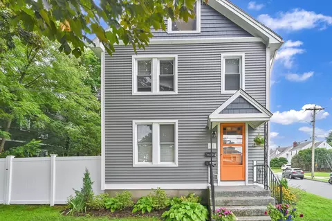 377 Park Rd, West Hartford, CT 06119