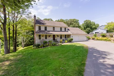 1171 Newgate Rd, Suffield, CT 06093