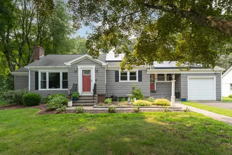 56 Leffert Rd, Trumbull, CT 06611