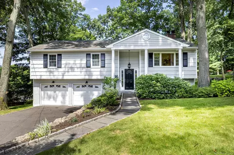 29 Thomes St, Norwalk, CT 06853