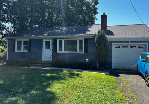 280 Maple St, Branford, CT 06405