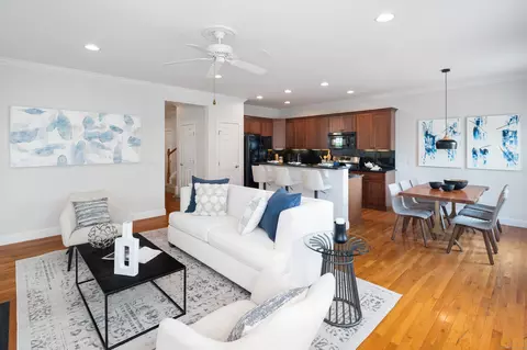 15 Mercy St #15, Danbury, CT 06810