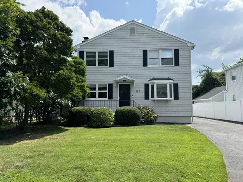 167 Rakoczy Ave, Fairfield, CT 06824
