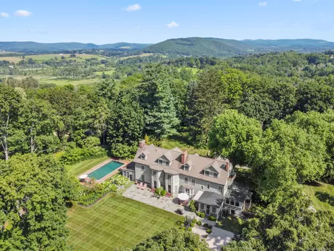 79 Hilltop Rd, Sharon, CT 06069