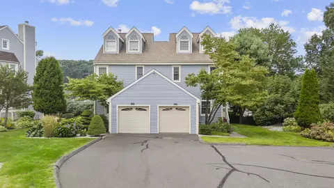 101 Madeline Ave #37, Waterbury, CT 06708
