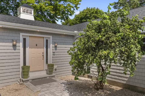 43 Magna Ln, Westbrook, CT 06498