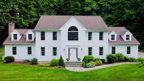 350 Copper Ridge Rd, Southington, CT 06489