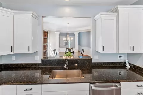 1073 Augusta Dr #1073, Oxford, CT 06478