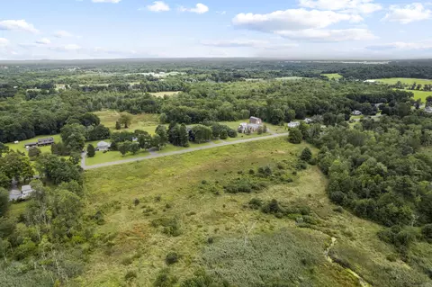 South Stone Street, Suffield, CT 06078 photo 9