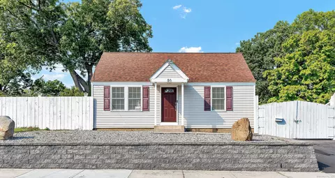 81 Pentlow Ave, New Britain, CT 06053