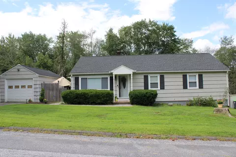 74 Hart Dr, Litchfield, CT 06759