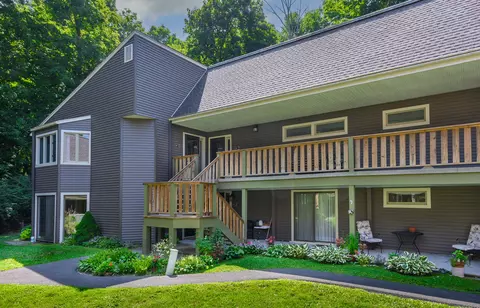 4 Upper Main St #6, Sharon, CT 06069
