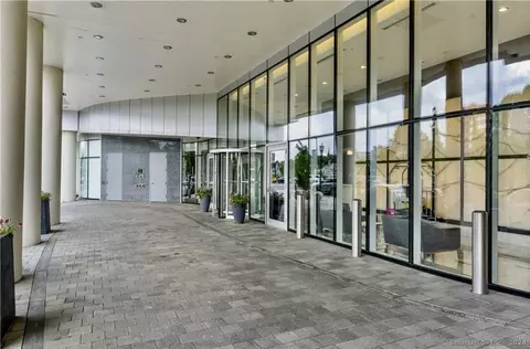 1 Broad St #14B, Stamford, CT 06901