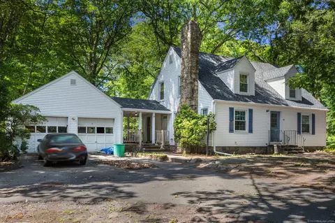 103 Cow Hill Rd, Clinton, CT 06413