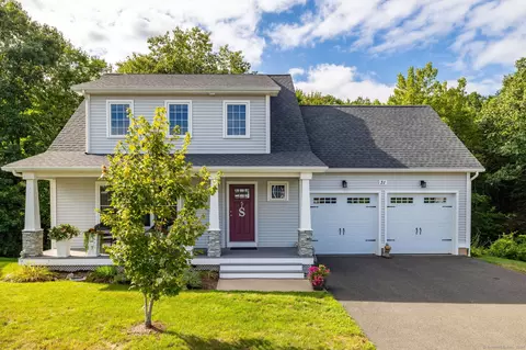 31 Chapman Chase Chase #31, Windsor Locks, CT 06096