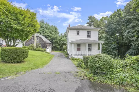 3 Benham St, Danbury, CT 06811