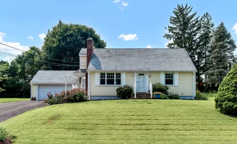 25 Leslie Ct, Bristol, CT 06010