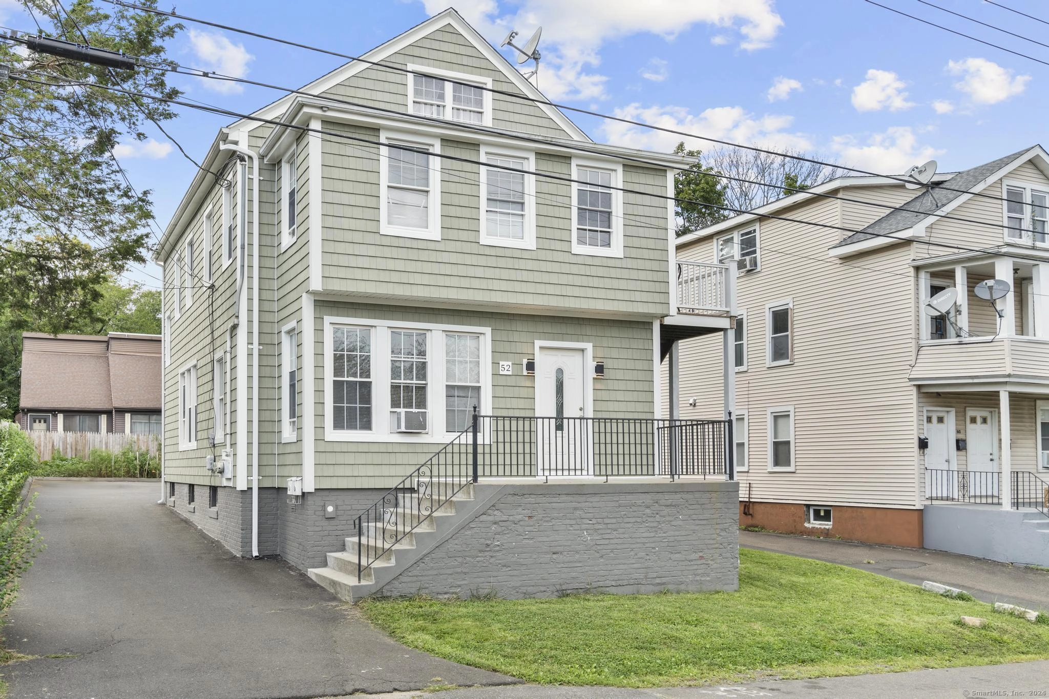 52 Ter St  