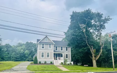 72 Main St, East Hartford, CT 06118