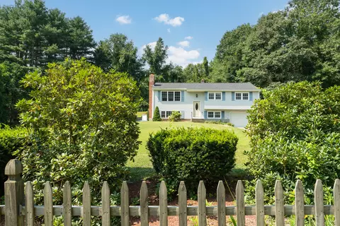 549 Wauregan Rd, Brooklyn, CT 06234