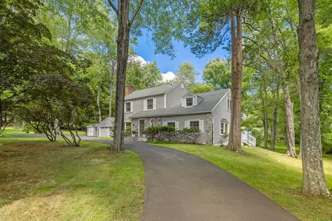 295 Roxbury Rd, Stamford, CT 06902