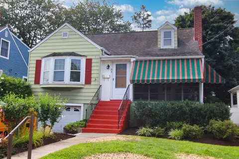 65 Fairlea Ave, Stratford, CT 06614