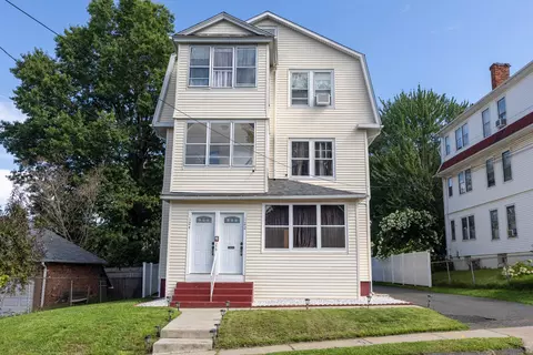 122 Arnold St, Hartford, CT 06106