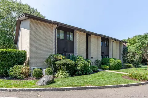 249 Hamilton Ave #21, Stamford, CT 06902